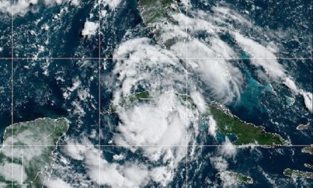 Pronostican probabilidad de que depresión tropical se convierta tormenta en Cuba