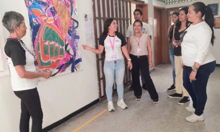 Estudiantes de Unearte realizaron muestra artística en La Victoria