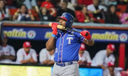 Yasiel Puig se despide de Tiburones de La Guaira