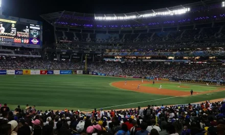 Los Caracas-Magallanes meten 25 mil personas