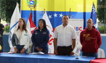 Llevado a cabo Congreso del Bloque Histórico Universitario en Aragua