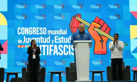 Instalan Congreso Mundial de Juventud y Estudiantes Antifascistas