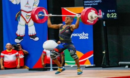 Venezuela inicia cosecha de medallas en pesas de los Juegos Ayacucho 2024