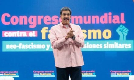 Presidente Maduro da la bienvenida a delegaciones al Foro Mundial Antifascista