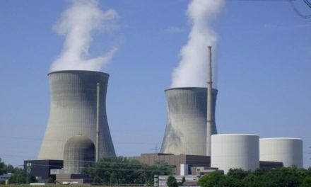 Experto alerta sobre peligro de energía nuclear en El Salvador