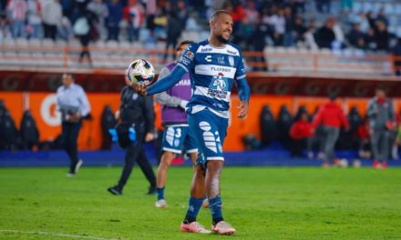 Salomón Rondón anotó tres goles en triunfo del mexicano Pachuca