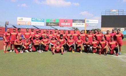 Selección Venezolana de Béisbol se alista para su debut en la Premier 12