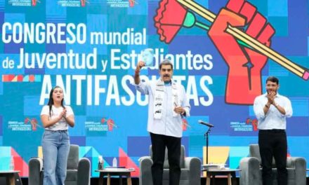 Presidente Maduro anunció Gran Festival Mundial Antifascista del 8 al 10 de enero