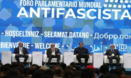 Jefe de Estado pide a los pueblos estudiar los factores del resurgimiento del fascismo