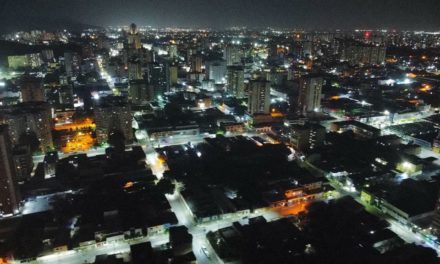 Girardot prevé cerrar 2024 con más de 5mil luminarias LED instaladas