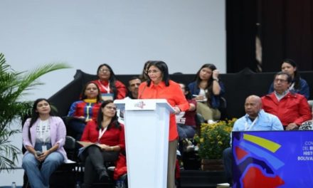 Vicepresidenta Rodríguez: Bloque Histórico tiene la tarea de una sociedad igualitaria