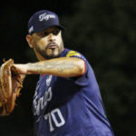 Guillermo Moscoso alcanza los 300 innings con Tigres