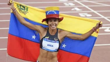 Joselyn Brea y Anthony Santander ganadores del premio Atleta del Año 2024