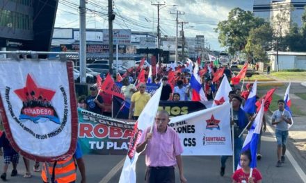 Panameños atentos a debates sobre seguridad social