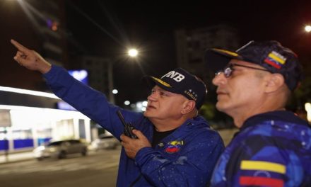 Ministro Cabello supervisa dispositivos de seguridad nocturnos en Caracas y Miranda