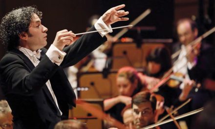 Dudamel dirigirá concierto de reapertura de la Catedral Notre Dame