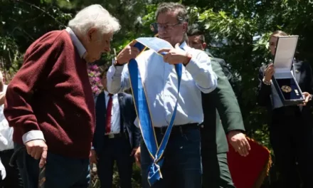 Lula y Petro condecoran a «Pepe» Mujica en Uruguay