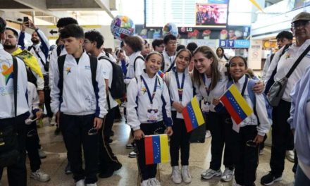 Llegó  Semillero Científico campeón de Olimpiada Mundial de Robótica