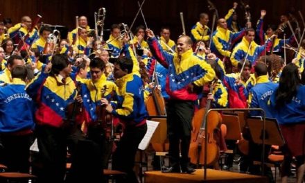 Orquesta Sinfónica de Venezuela homenajea al maestro Vicente Emilio Sojo