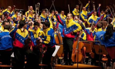 Orquesta Sinfónica de Venezuela celebra 95 años en homenaje a Vicente Emilio Sojo