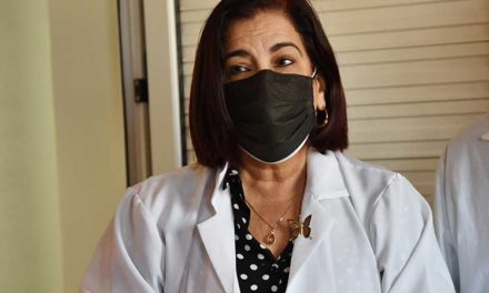 Cuba avanza en candidato vacunal para convalecientes de Covid-19