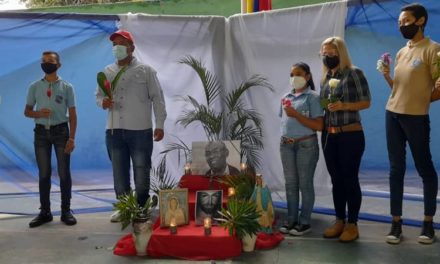Pueblo de Aragua rindió homenaje al ministro de Educación Aristóbulo Istúriz