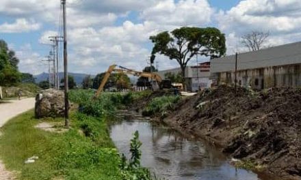 Ejecutivo regional ejecutó Plan de Limpieza y Desazolve en río Turmero