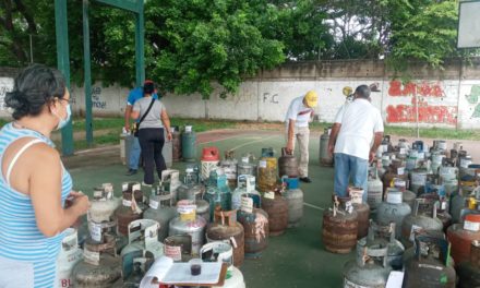 Jornada de gas doméstico benefician a más de mil 700 familias en el municipio Sucre