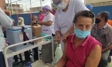 Más de 3 mil adultos mayores han sido inmunizados a través del Plan Masivo  de Vacunación contra la Covid-19 en Linares Alcántara
