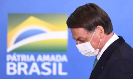Senado pide a Corte Suprema destitución de Bolsonaro por muertes y escándalo de corrupción con vacunas contra la Covid-19