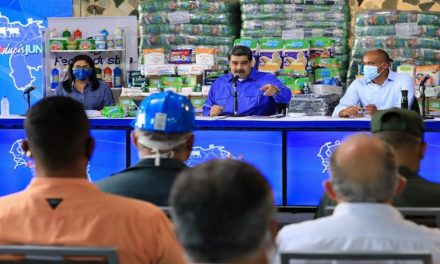 Presidente Maduro: Una economía equilibrada y sana solo es posible con un proceso de producción y crecimiento nacional sustentado