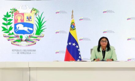 Vicepresidenta Delcy Rodríguez denuncia que Venezuela no ha recibido una sola dosis del mecanismo COVAX