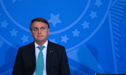 Comisión parlamentaria discutirá informe final sobre situación de Covid-19 en Brasil