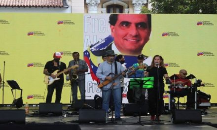 Pueblo se moviliza en Caracas para exigir a EE.UU. liberación del diplomático Alex Saab