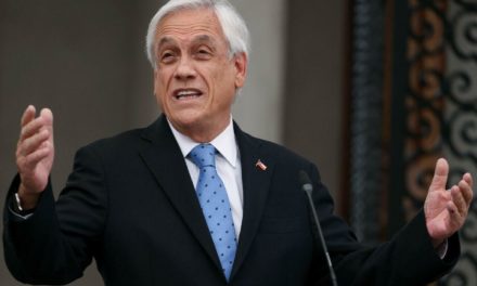 Sebastián Piñera bajo presión para renunciar a su cargo