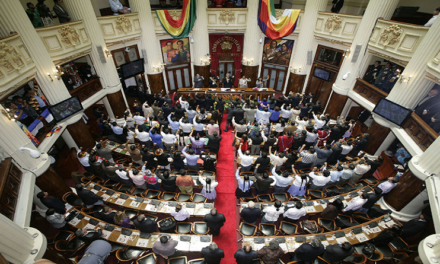 Parlamento boliviano inicia anulación de ley 1386