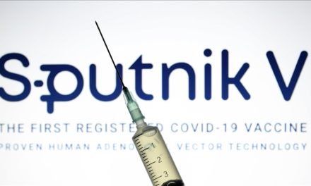 Reportan eficacia de 75% de la vacuna rusa Sputnik V contra Ómicron