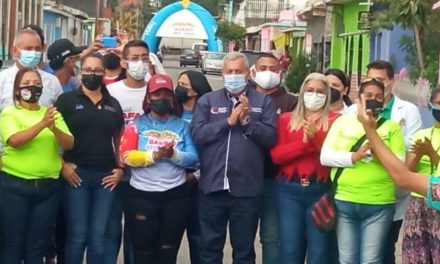Alcaldía de Girardot y Barrio Nuevo, Barrio Tricolor ejecutan obras de rehabilitación en 12 de Febrero