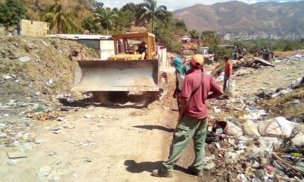 Iniciaron trabajos de saneamiento en vertedero del municipio Ribas
