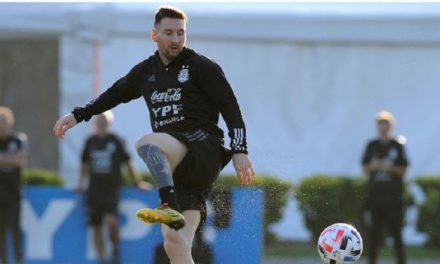 Messi vuelve a entrenarse y se perfila como titular ante Venezuela