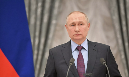 Putin describe acciones rusas para proteger Donbás