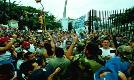 Jefe de Estado resalta la valentía del pueblo venezolano el 12A