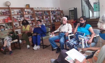 Cenal desarrolla talleres literarios “A la carta” para la escritura creativa