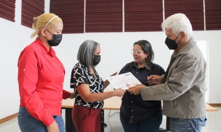 Gobierno de Aragua entregó 31 créditos a emprendedores a través de Fondesa