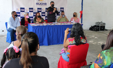 Dignificadas 29 familias en Sucre con la entrega de títulos de tierra