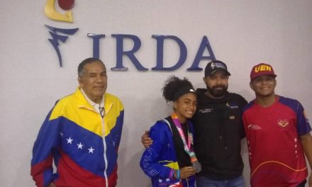 Ibeyis Romero visitó las instalaciones del IRDA