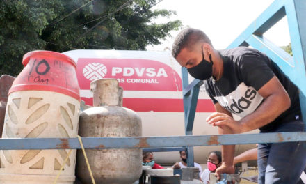 Más de 25 mil bombonas de gas han sido distribuidas en Santos Michelena