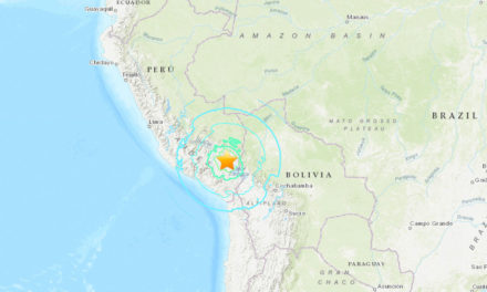 Fuerte sismo sacudió cinco regiones del sur de Perú y parte de Bolivia