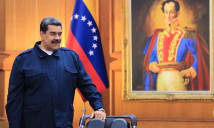 Presidente Maduro: 1X10 es la tumba del burocratismo y nos conecta con los problemas del pueblo