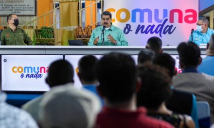 Presidente Maduro aprobó plan de industrialización en zonas urbanas del país